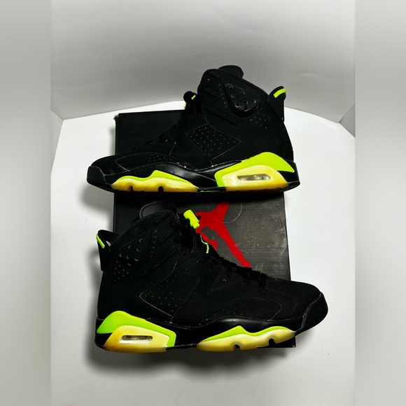 Air Jordan 6 'Electric Green' 2021 - Picture 2 of 8